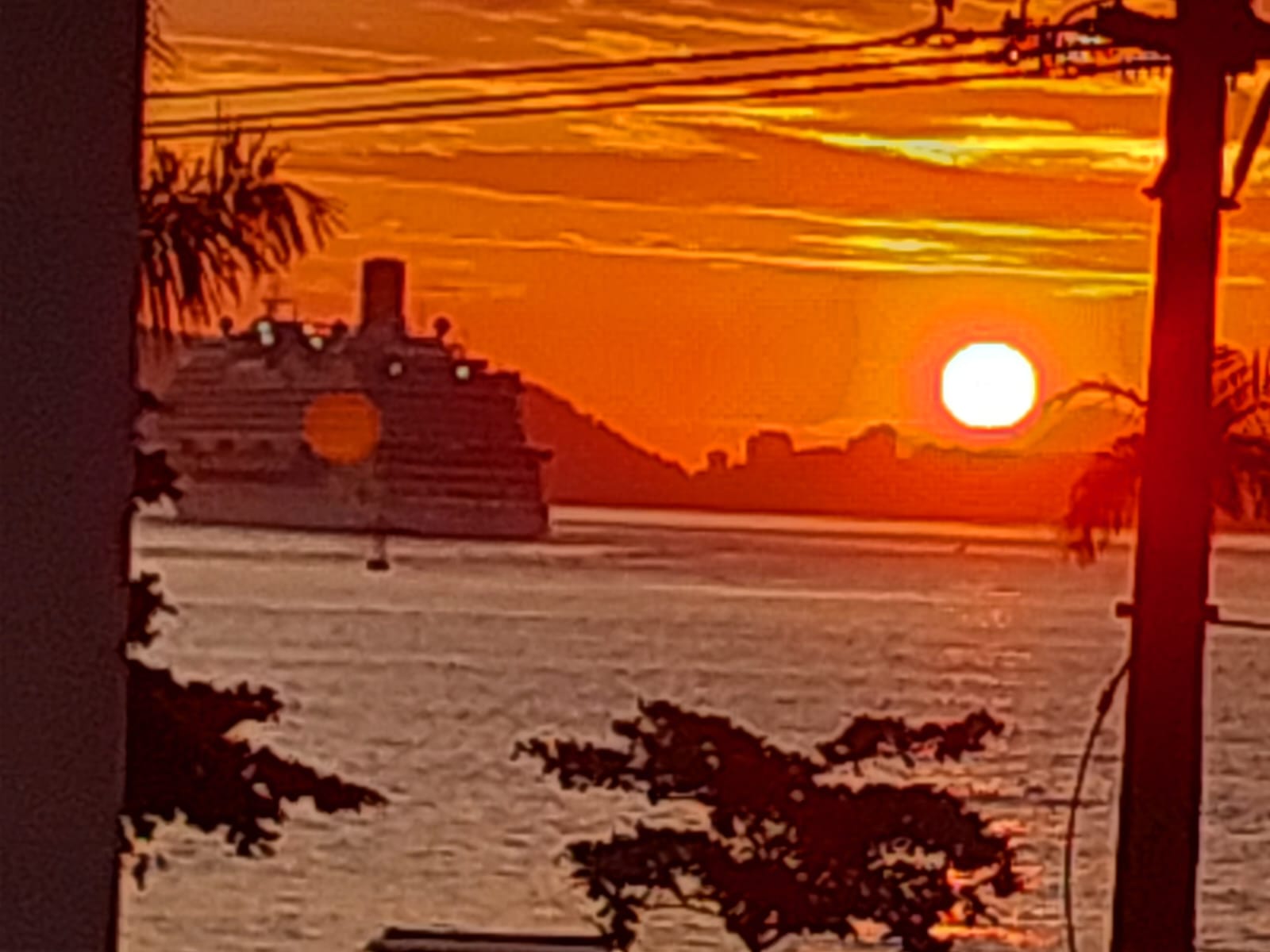 Imagem Apartamento com 3 Quartos à Venda, 148 m²em Ponta da Praia - Santos