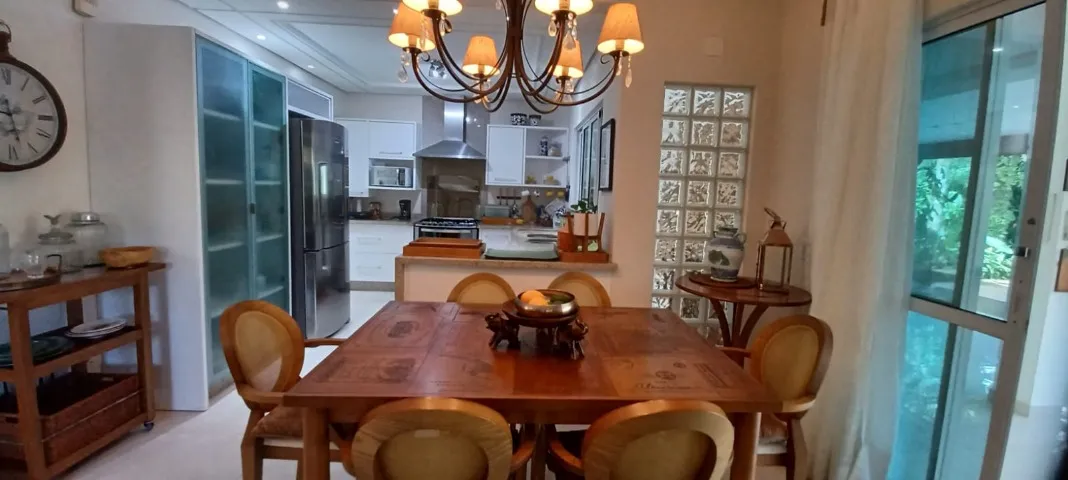 Imagem Casa com 3 Quartos à Venda, 263 m² em Jurerê Internacional - Florianópolis