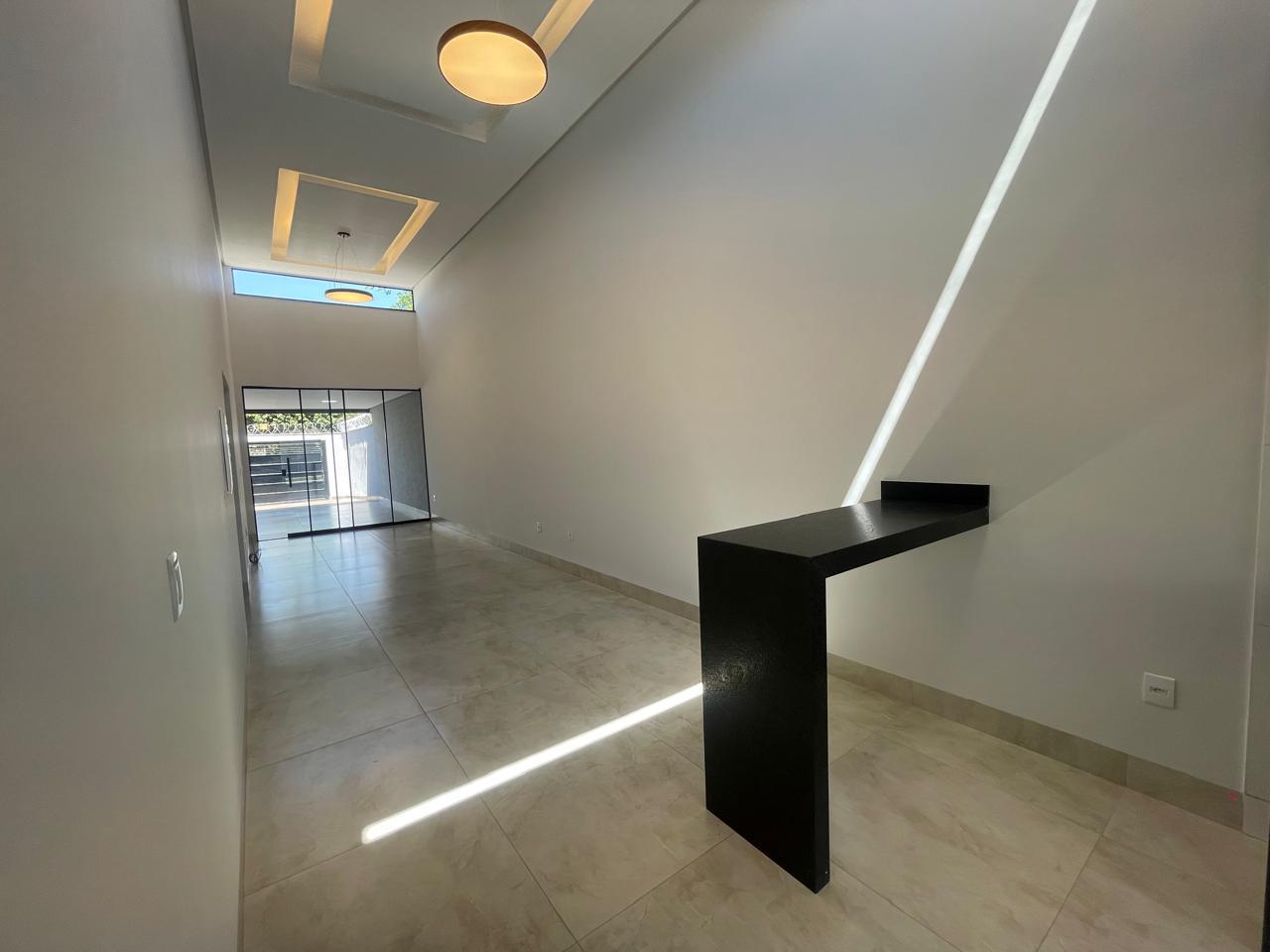 Imagem Casa com 3 Quartos à Venda, 148 m²em Jardim América - Goiânia