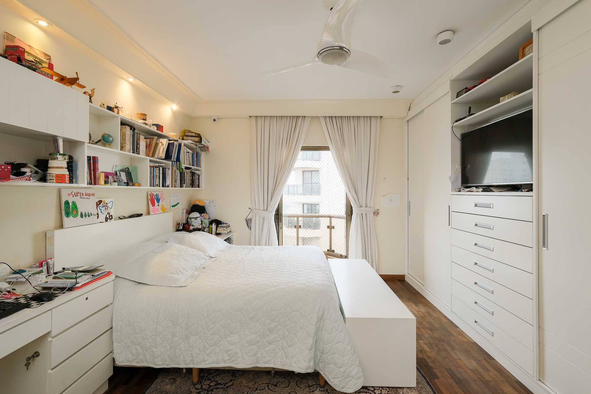 Imagem Apartamento com 4 Quartos à Venda ou Locação, 270 m²em Santa Cecília - São Paulo Imagem Apartamento com 4 Quartos à Venda ou Locação, 270 m²em Santa Cecília - São Paulo