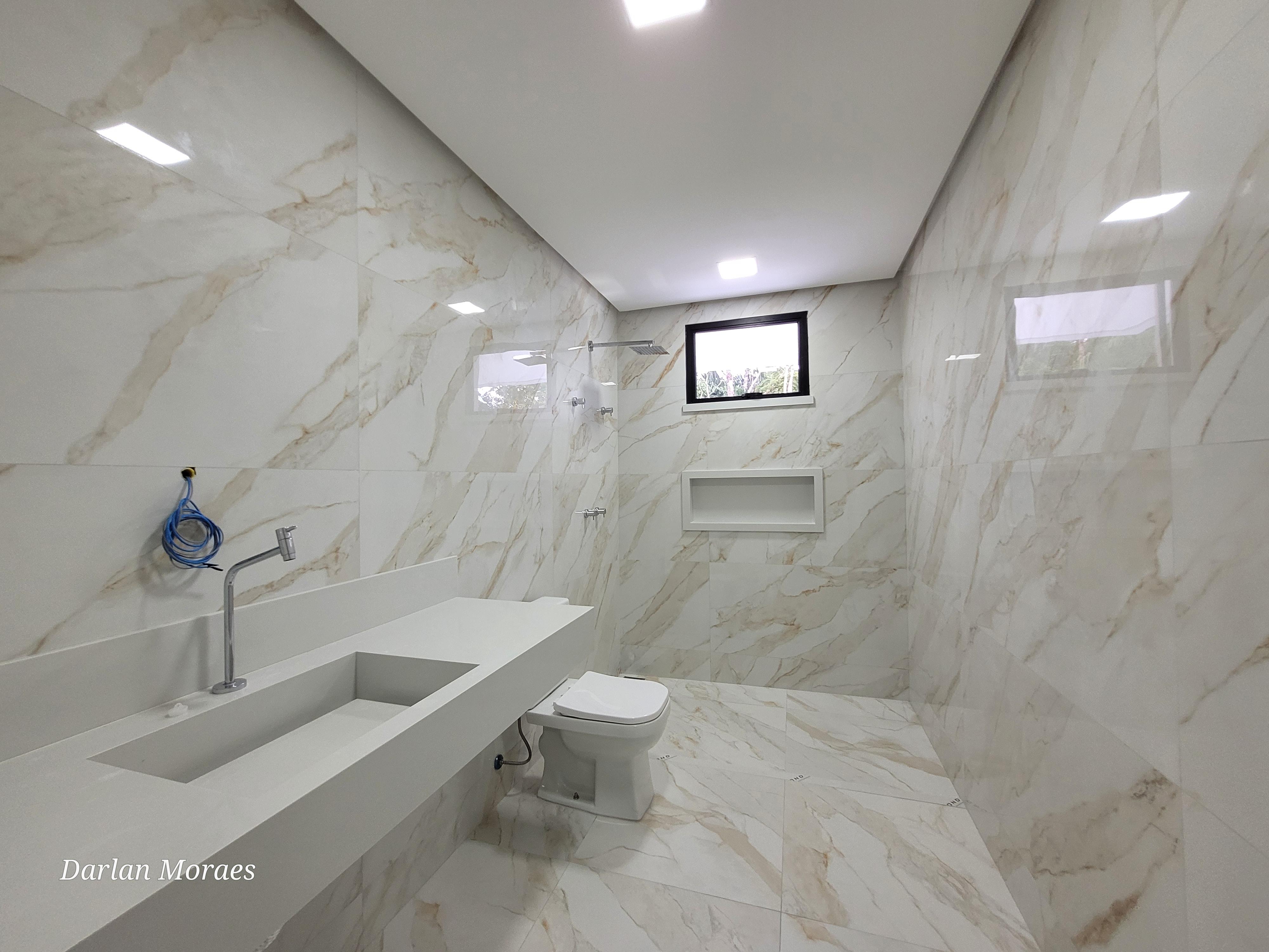 Imagem Casa de Condomínio com 5 Quartos à Venda, 430 m²em Ponta Negra - Manaus Imagem Casa de Condomínio com 5 Quartos à Venda, 430 m²em Ponta Negra - Manaus