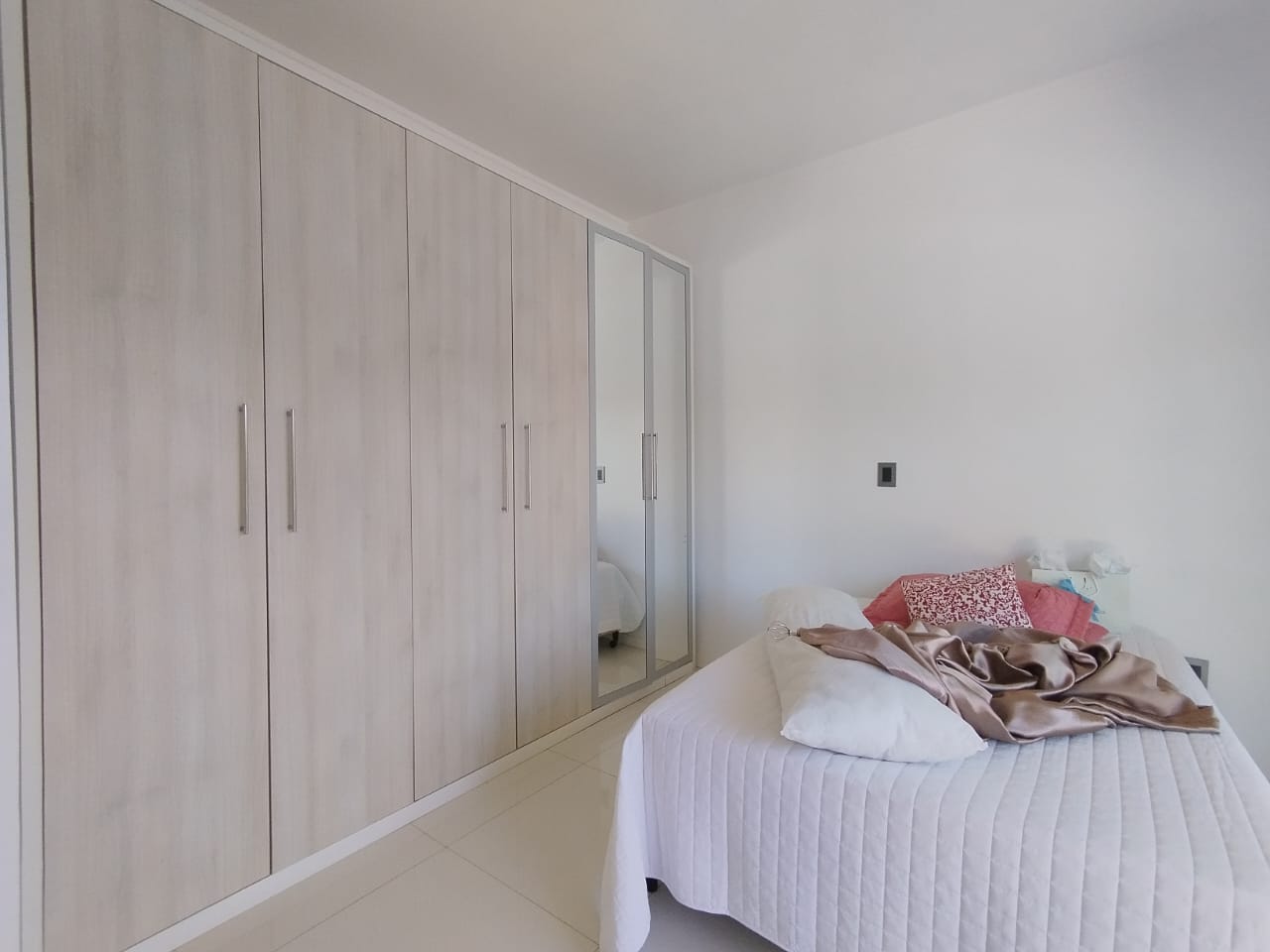 Imagem Sobrado com 3 Quartos à Venda ou Temporada, 360 m²em São José - Passo Fundo