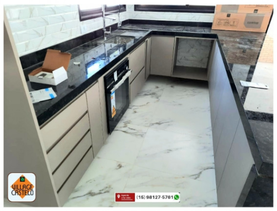 Imagem Casa de Condomínio com 3 Quartos à Venda, 330 m² em Parque Village Castelo - Itu