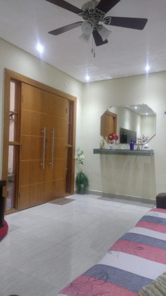 Imagem Sobrado com 3 Quartos à Venda, 210 m² em Vila Dionisia - São Paulo
