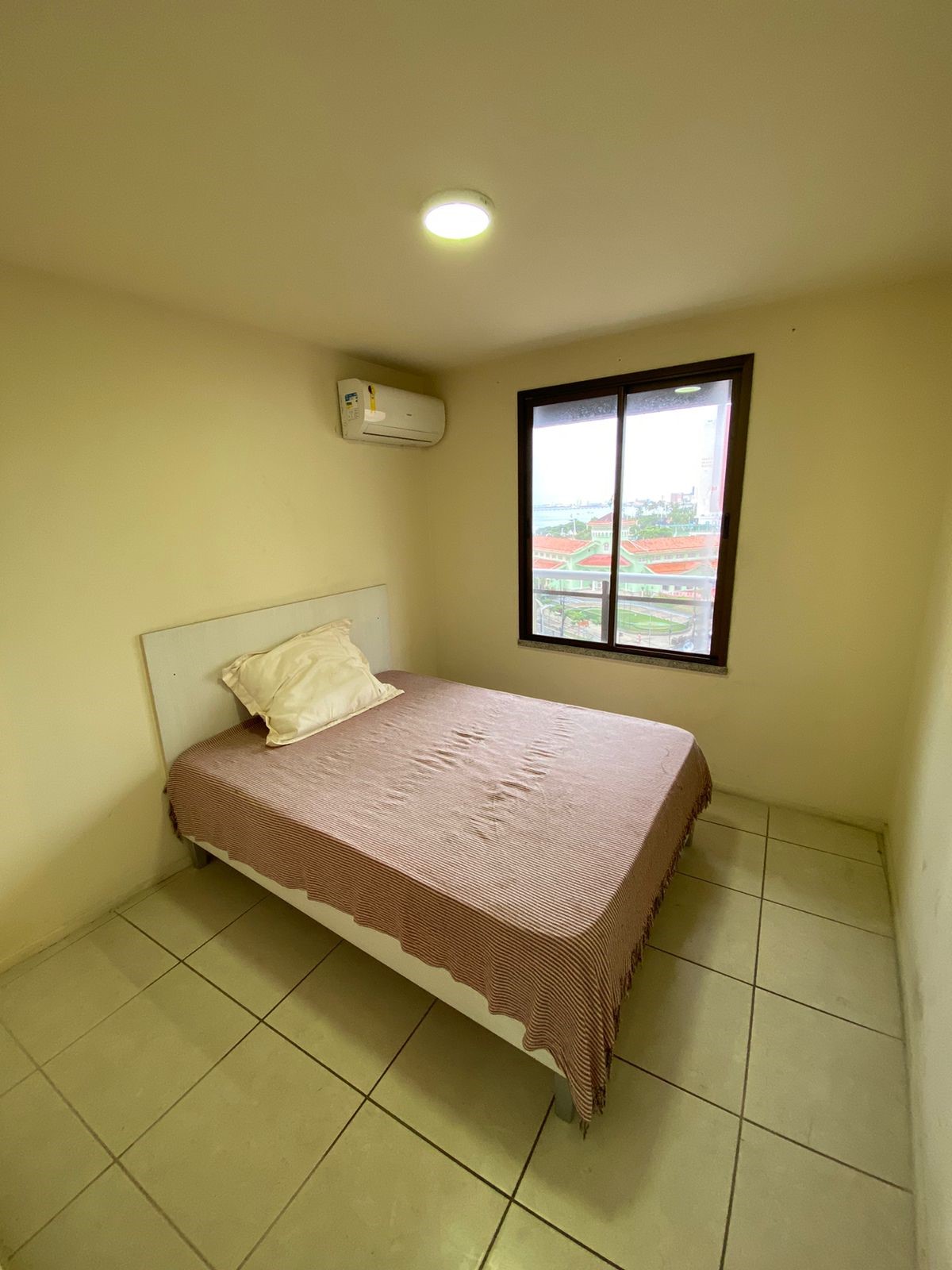 Imagem Apartamento com 2 Quartos à Venda, 65 m²em Meireles - Fortaleza