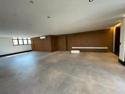 Imagem Apartamento com 4 Quartos à Venda, 280 m²em Itaim Bibi - São Paulo