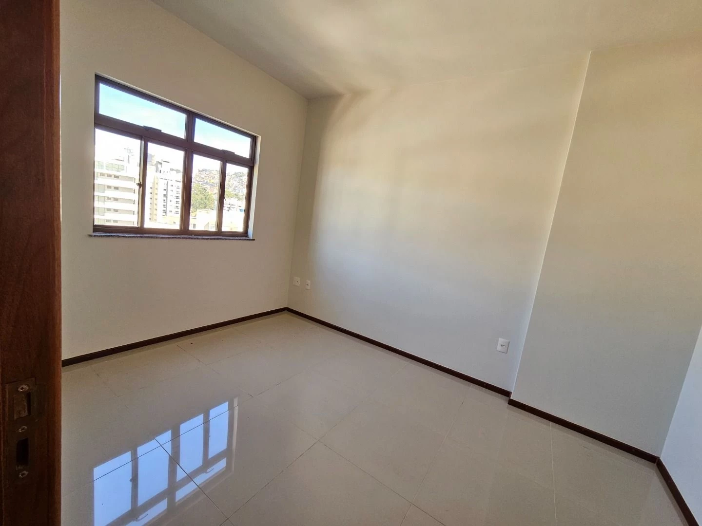 Imagem Apartamento com 3 Quartos à Venda, 120 m² em São Mateus - Juiz de Fora Imagem Apartamento com 3 Quartos à Venda, 120 m² em São Mateus - Juiz de Fora