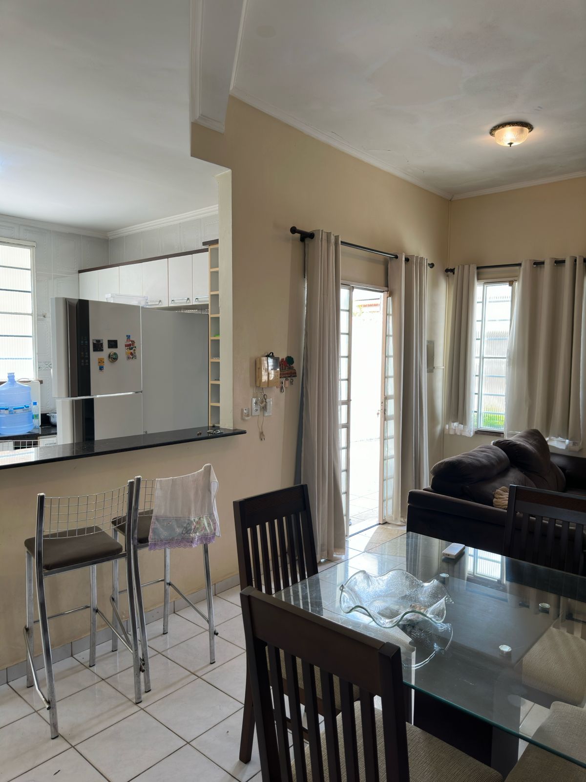 Imagem Casa com 3 Quartos à Venda, 256 m² em Planalto - Manaus