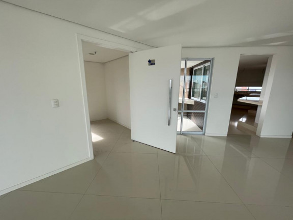 Imagem Apartamento com 3 Quartos à Venda, 245 m² em Meireles - Fortaleza
