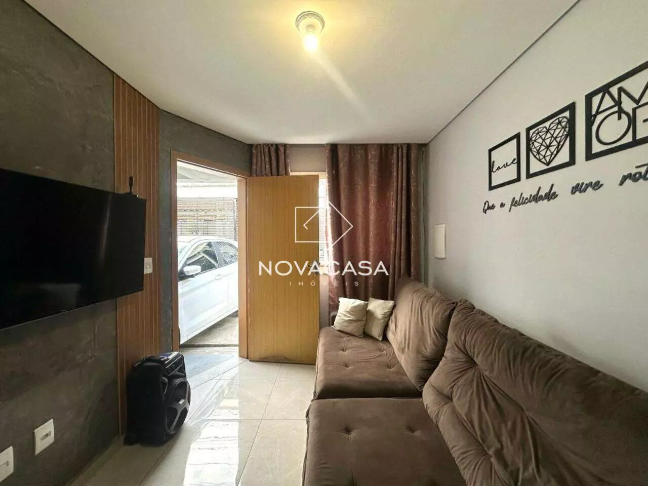 Imagem Casa com 2 Quartos à Venda, 70 m² em Santa Mônica - Belo Horizonte Imagem Casa com 2 Quartos à Venda, 70 m² em Santa Mônica - Belo Horizonte