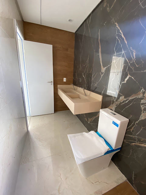 Imagem Casa de Condomínio com 4 Quartos à Venda, 257 m²em Cidade Alpha - Eusébio