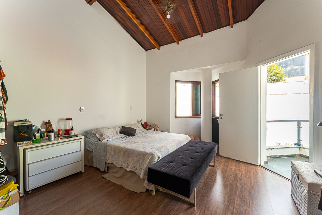 Imagem Casa de Condomínio com 4 Quartos à Venda ou Locação, 305 m² em Alphaville - Santana de Parnaíba