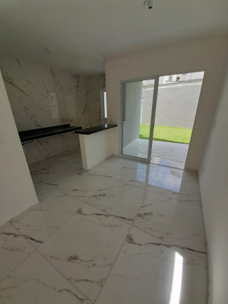 Imagem Casa com 3 Quartos à Venda, 123 m² em Centro - Eusébio Imagem Casa com 3 Quartos à Venda, 123 m² em Centro - Eusébio