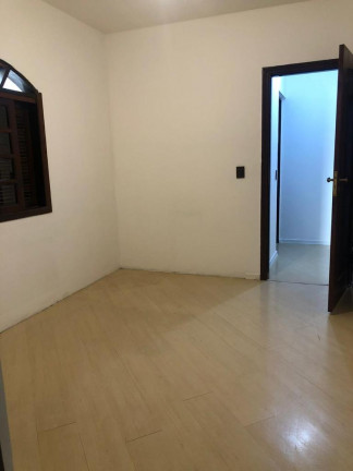 Imagem Casa com 2 Quartos à Venda, 200 m² em Jardim Testae - Guarulhos Imagem Casa com 2 Quartos à Venda, 200 m² em Jardim Testae - Guarulhos