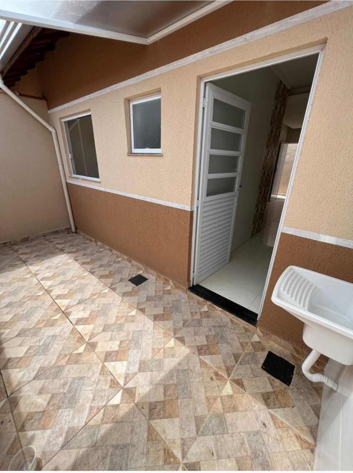 Imagem Casa de Condomínio com 2 Quartos à Venda, 40 m²em Tupi - Praia Grande Imagem Casa de Condomínio com 2 Quartos à Venda, 40 m²em Tupi - Praia Grande