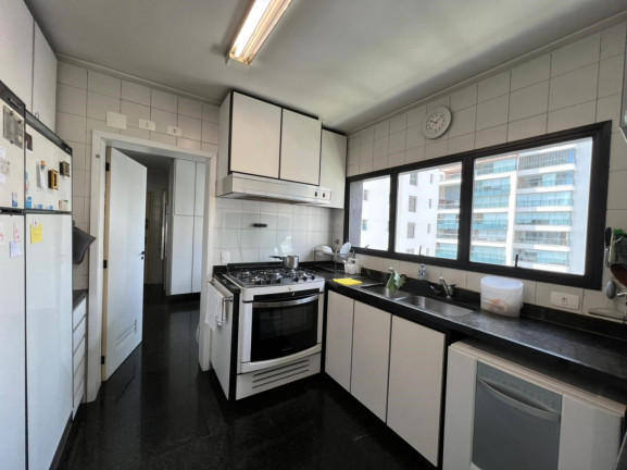 Imagem Apartamento com 3 Quartos à Venda, 220 m² em Itaim Bibi - São Paulo