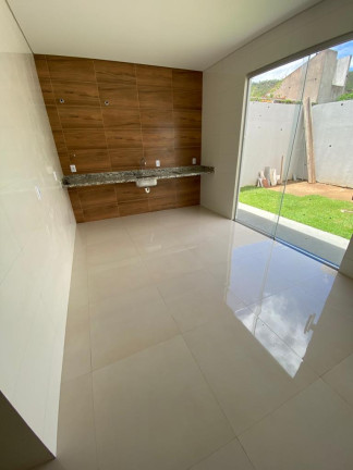 Imagem Casa com 3 Quartos à Venda, 180 m² em Centro - Barreiras