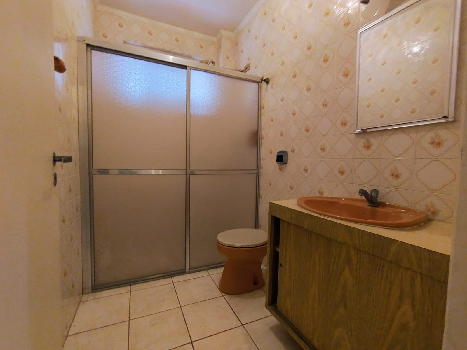Imagem Kitnet com 1 Quarto à Venda, 38 m² em Tupi - Praia Grande Imagem Kitnet com 1 Quarto à Venda, 38 m² em Tupi - Praia Grande
