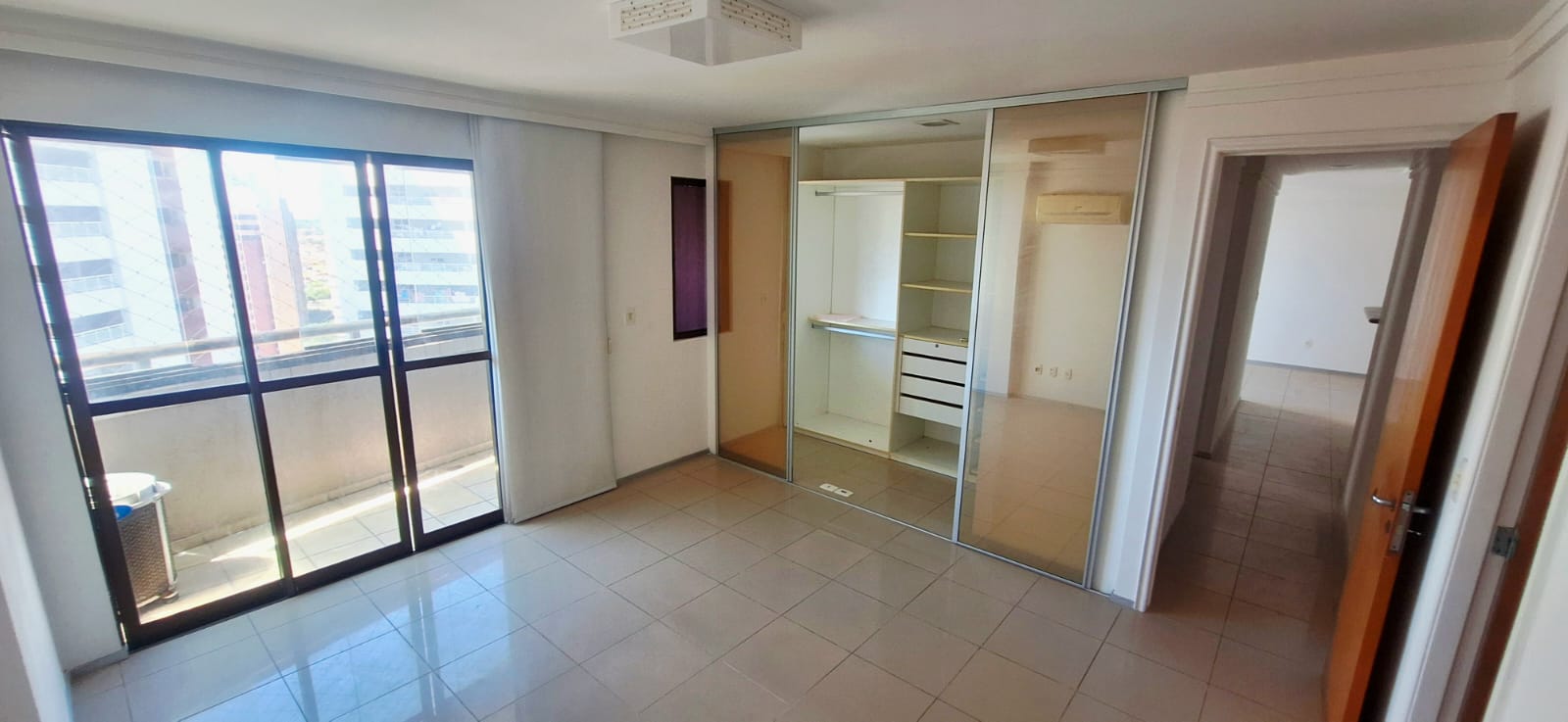 Imagem Apartamento com 3 Quartos à Venda, 90 m² em Cocó - Fortaleza Imagem Apartamento com 3 Quartos à Venda, 90 m² em Cocó - Fortaleza