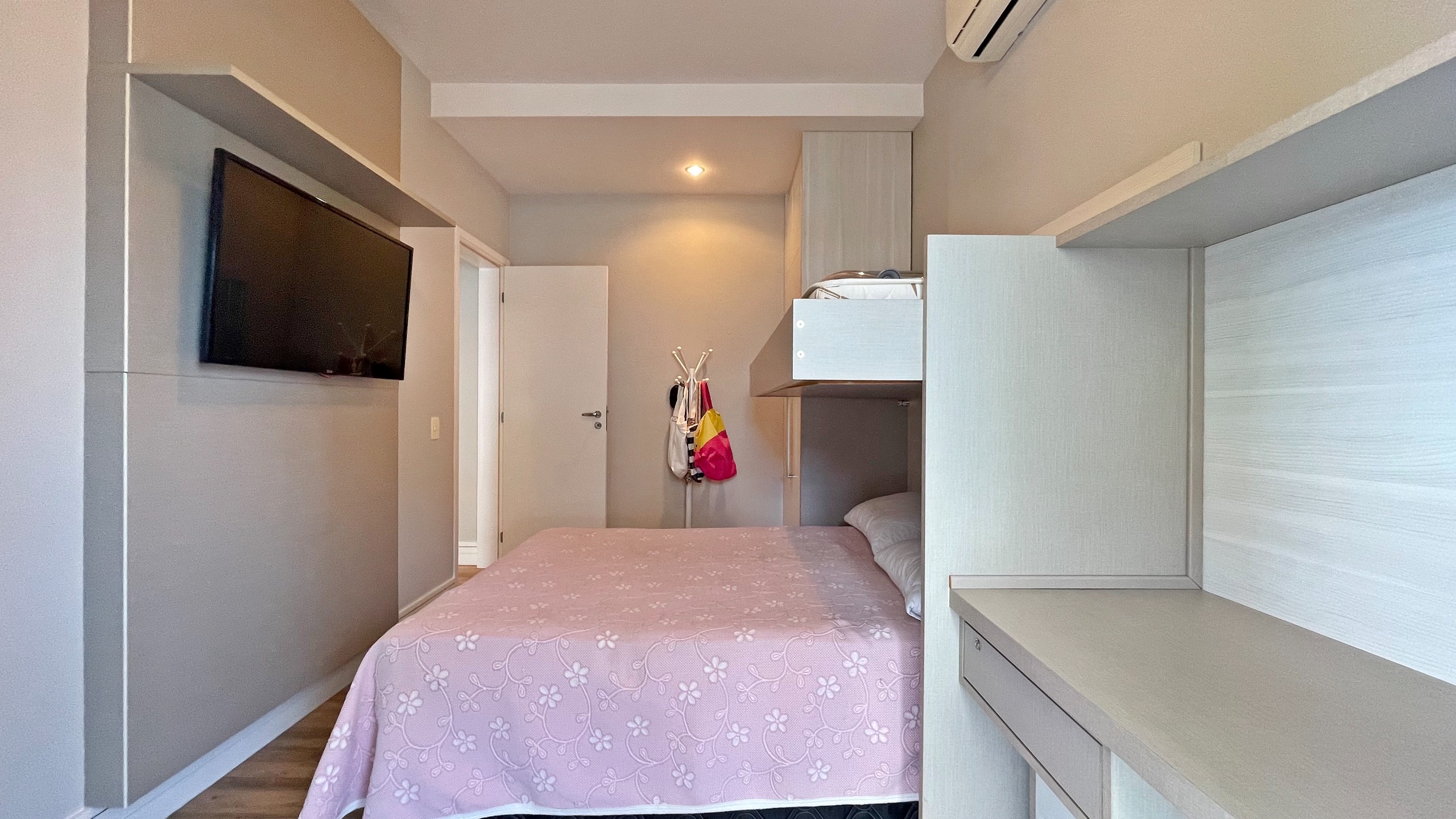 Imagem Apartamento com 4 Quartos à Venda, 143 m² em Riviera - Bertioga