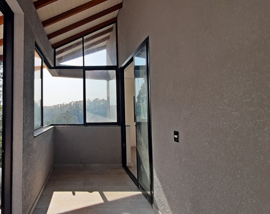 Imagem Casa com 4 Quartos à Venda, 328 m² em Serra dos Lagos (Jordanésia) - Cajamar