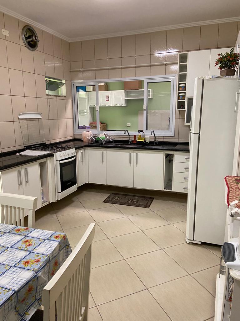 Imagem Sobrado com 3 Quartos à Venda, 166 m²em Jardim Rina - Santo André