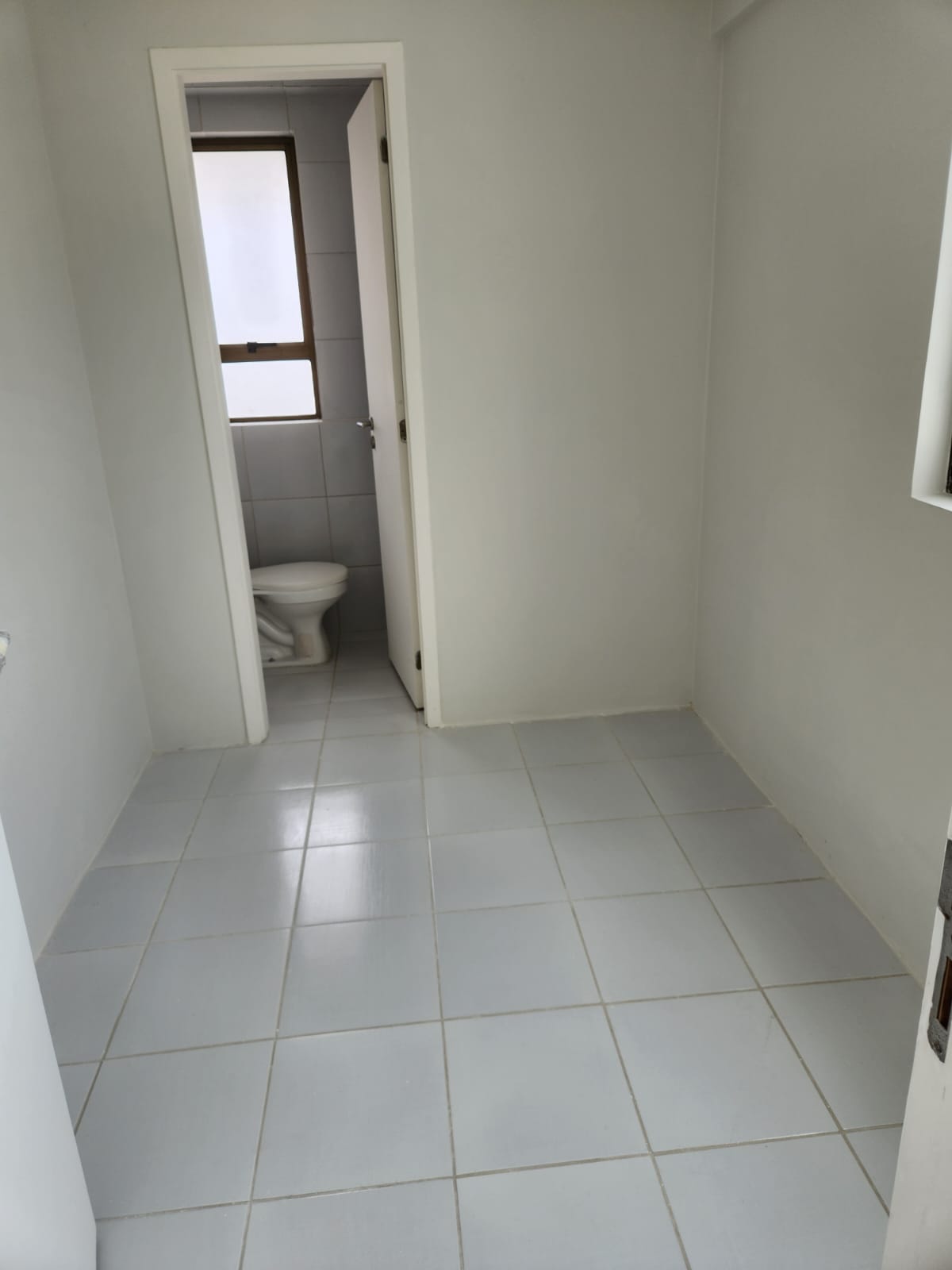 Imagem Apartamento com 4 Quartos à Venda, 136 m²em Pina - Recife