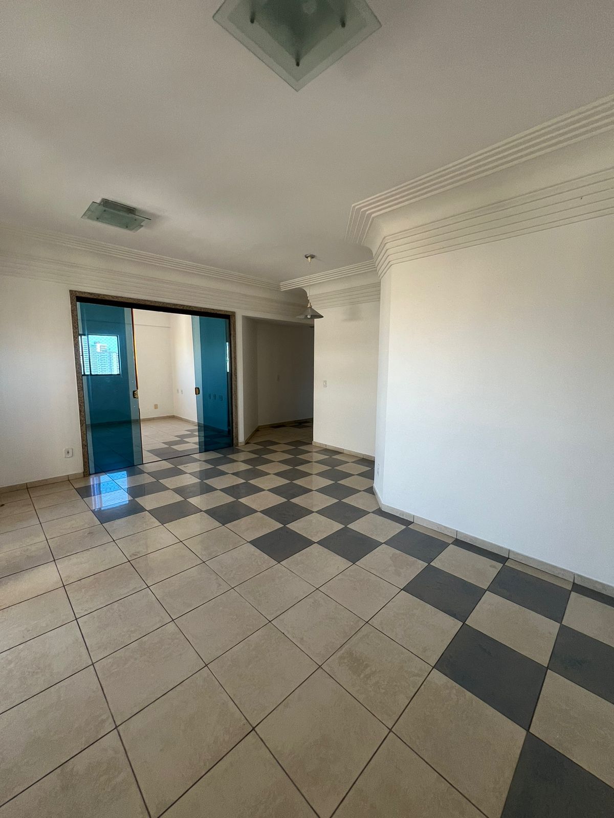 Imagem Apartamento com 3 Quartos à Venda, 150 m²em Umarizal - Belém