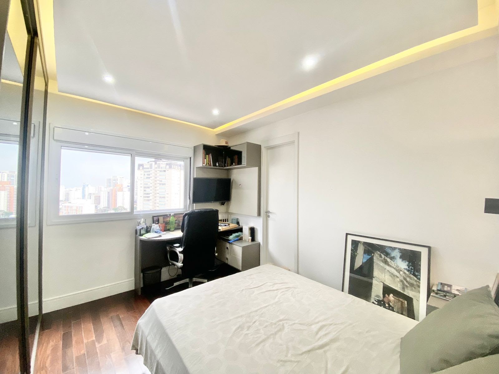 Imagem Apartamento com 4 Quartos à Venda, 214 m²em Vila Mariana - São Paulo Imagem Apartamento com 4 Quartos à Venda, 214 m²em Vila Mariana - São Paulo