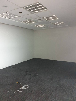 Imagem Sala Comercial à Venda ou Locação, 2.844 m² em Jardim São Luís - São Paulo Imagem Sala Comercial à Venda ou Locação, 2.844 m² em Jardim São Luís - São Paulo