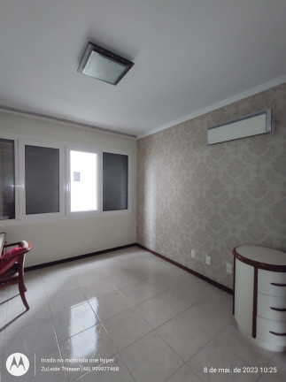 Imagem Apartamento com 4 Quartos à Venda, 240 m²em Agronômica - Florianópolis