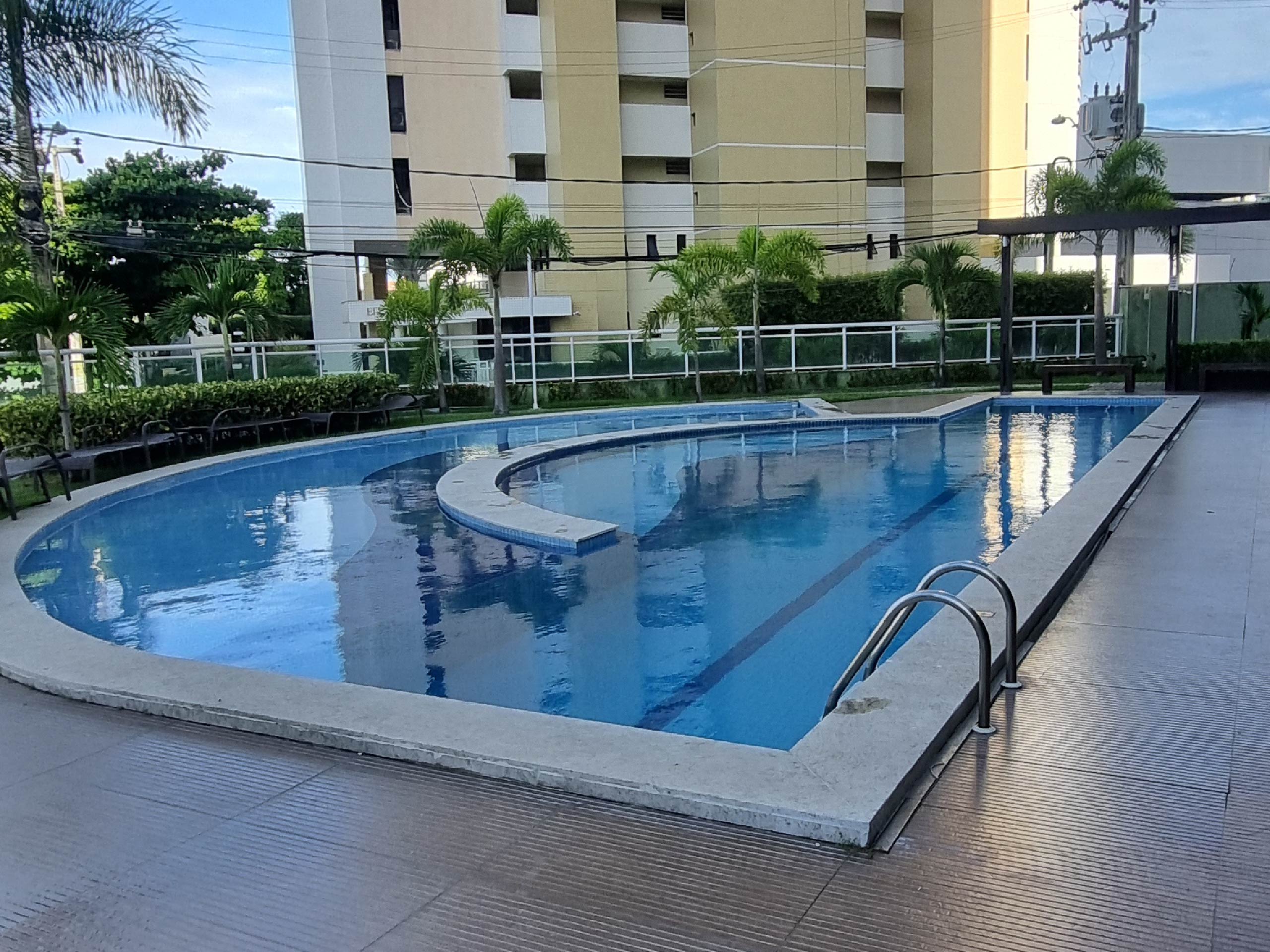 Imagem Apartamento com 3 Quartos à Venda, 146 m²em Guararapes - Fortaleza