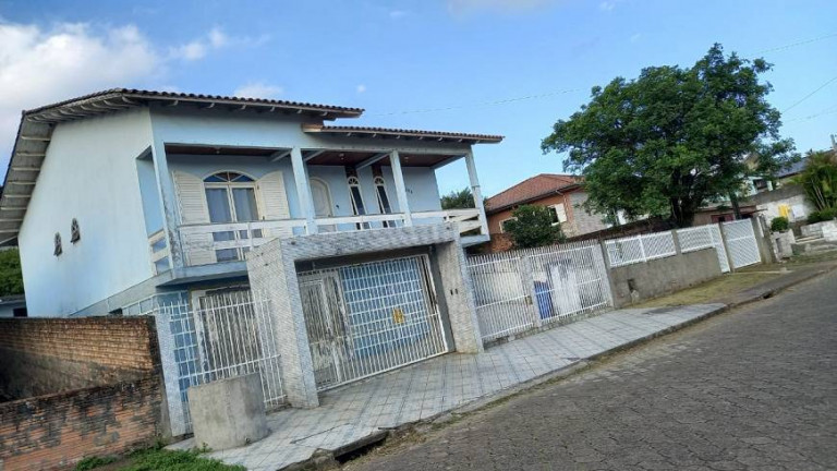 Imagem Casa com 3 Quartos à Venda, 200 m² em Nossa Senhora da Salete - Criciúma