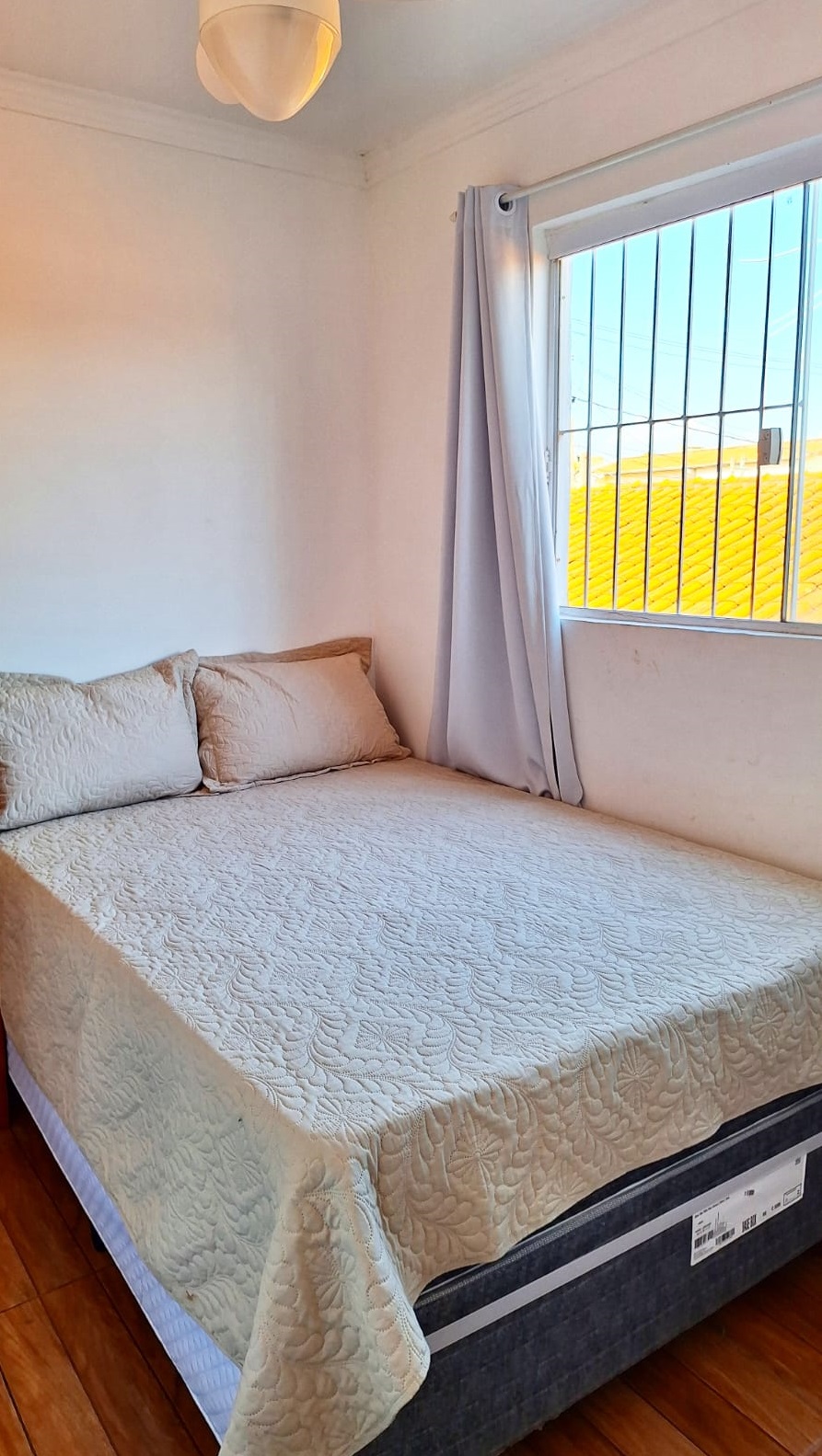 Imagem Sobrado com 3 Quartos à Venda, 120 m²em Jardim Ana Rosa - Taubaté