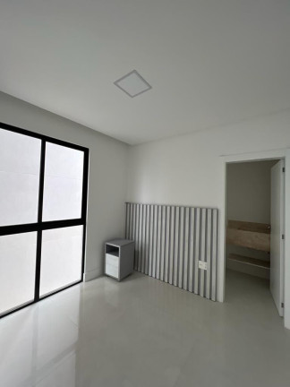 Imagem Apartamento com 3 Quartos à Venda, 17.654 m² em Balneário Perequê - Porto Belo Imagem Apartamento com 3 Quartos à Venda, 17.654 m² em Balneário Perequê - Porto Belo
