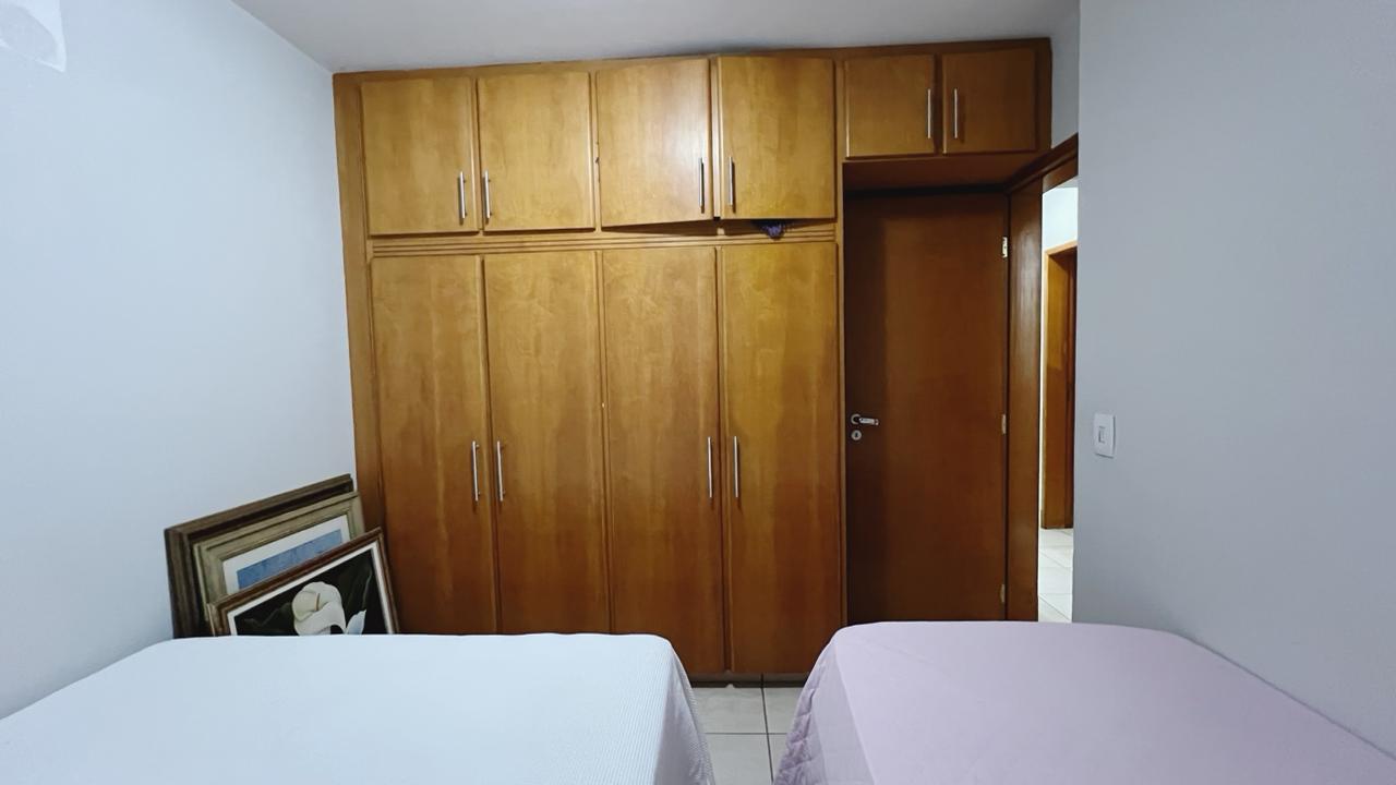 Imagem Apartamento com 4 Quartos à Venda, 100 m²em Jardim América - Goiânia