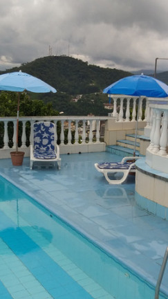 Imagem Casa com 3 Quartos à Venda, 242 m²em Fazendinha - Teresópolis