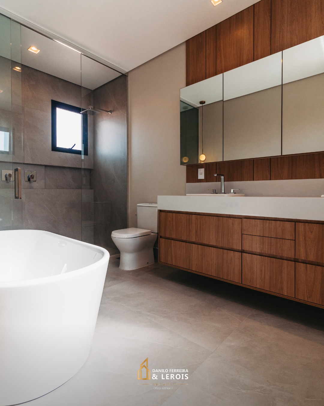 Imagem Casa de Condomínio com 4 Quartos à Venda, 415 m²em Vila Avaí - Indaiatuba Imagem Casa de Condomínio com 4 Quartos à Venda, 415 m²em Vila Avaí - Indaiatuba