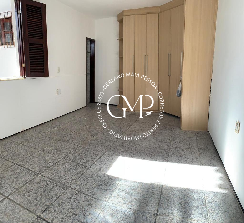 Imagem Casa com 5 Quartos à Venda, 360 m²em Monte Castelo - Fortaleza Imagem Casa com 5 Quartos à Venda, 360 m²em Monte Castelo - Fortaleza