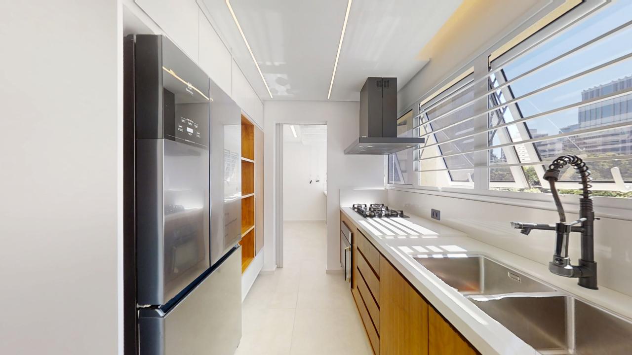 Imagem Apartamento com 3 Quartos à Venda, 236 m² em Itaim Bibi - São Paulo