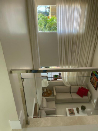 Imagem Casa com 3 Quartos à Venda, 293 m² em Buraquinho - Lauro de Freitas Imagem Casa com 3 Quartos à Venda, 293 m² em Buraquinho - Lauro de Freitas