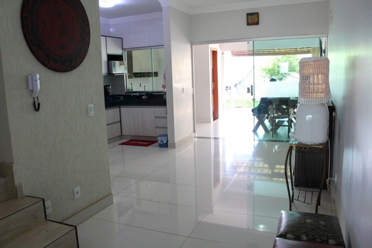 Imagem Sobrado com 3 Quartos à Venda, 155 m² em Setor Faiçalville - Goiânia