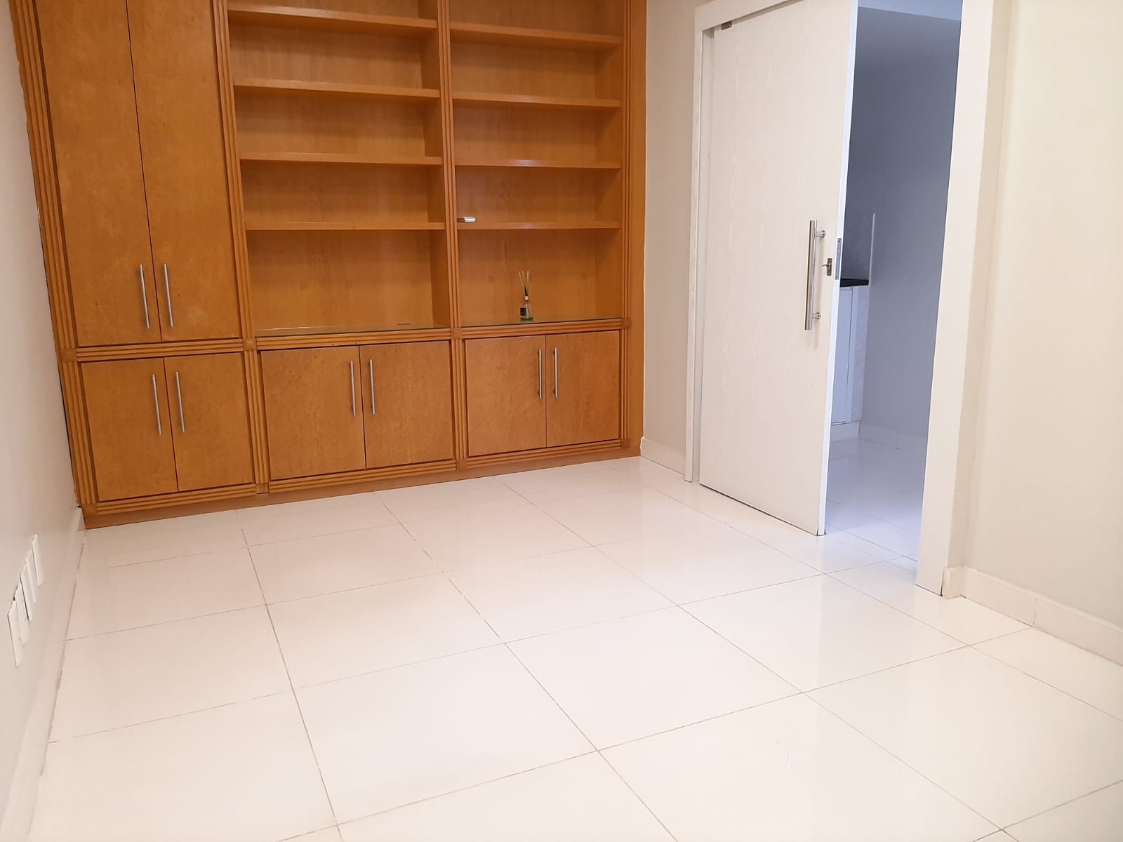 Imagem Sala Comercial para Alugar, 33 m²em Umarizal - Belém Imagem Sala Comercial para Alugar, 33 m²em Umarizal - Belém