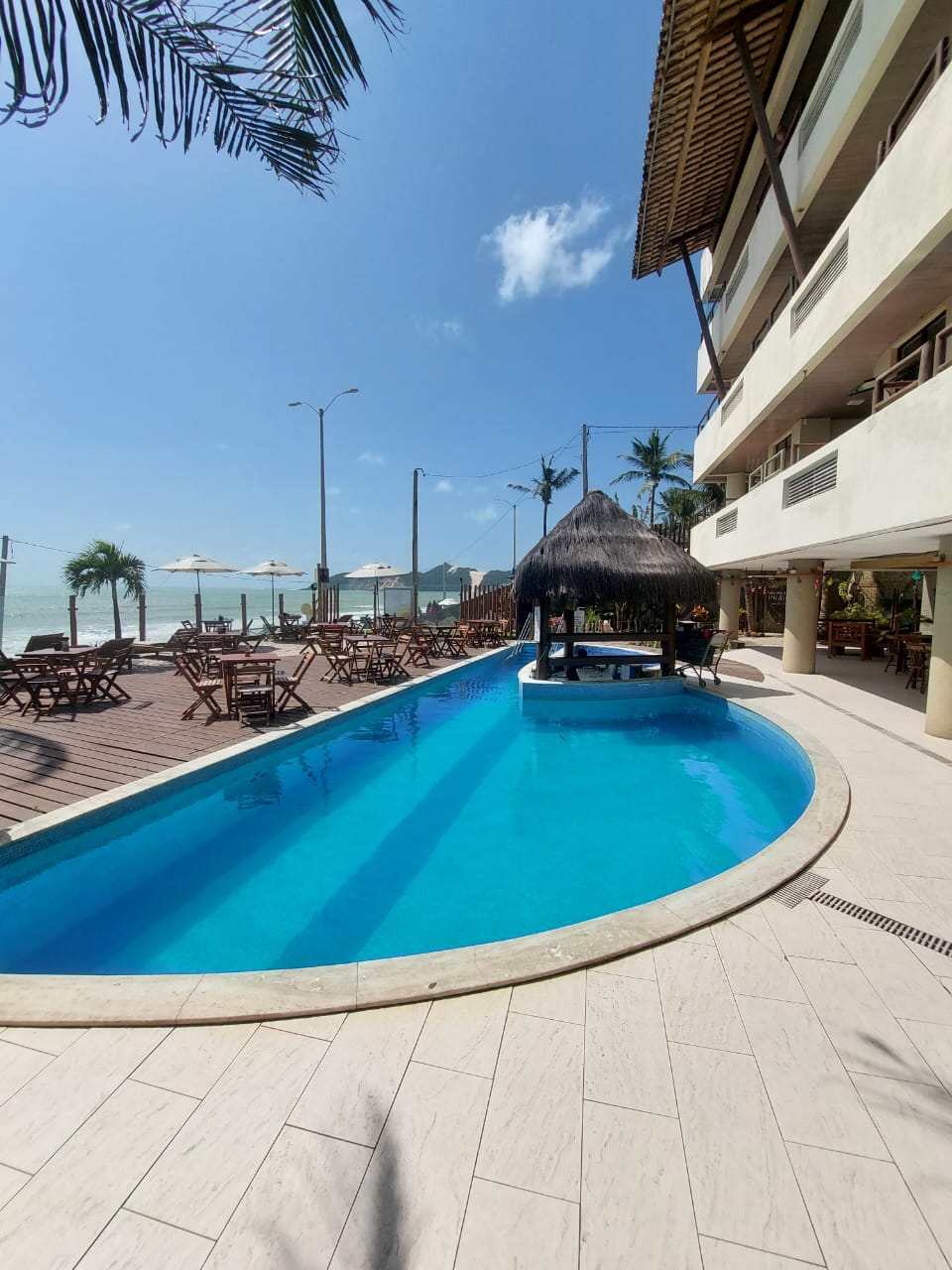 Imagem Flat com 2 Quartos para Alugar, 66 m² em Ponta Negra - Natal