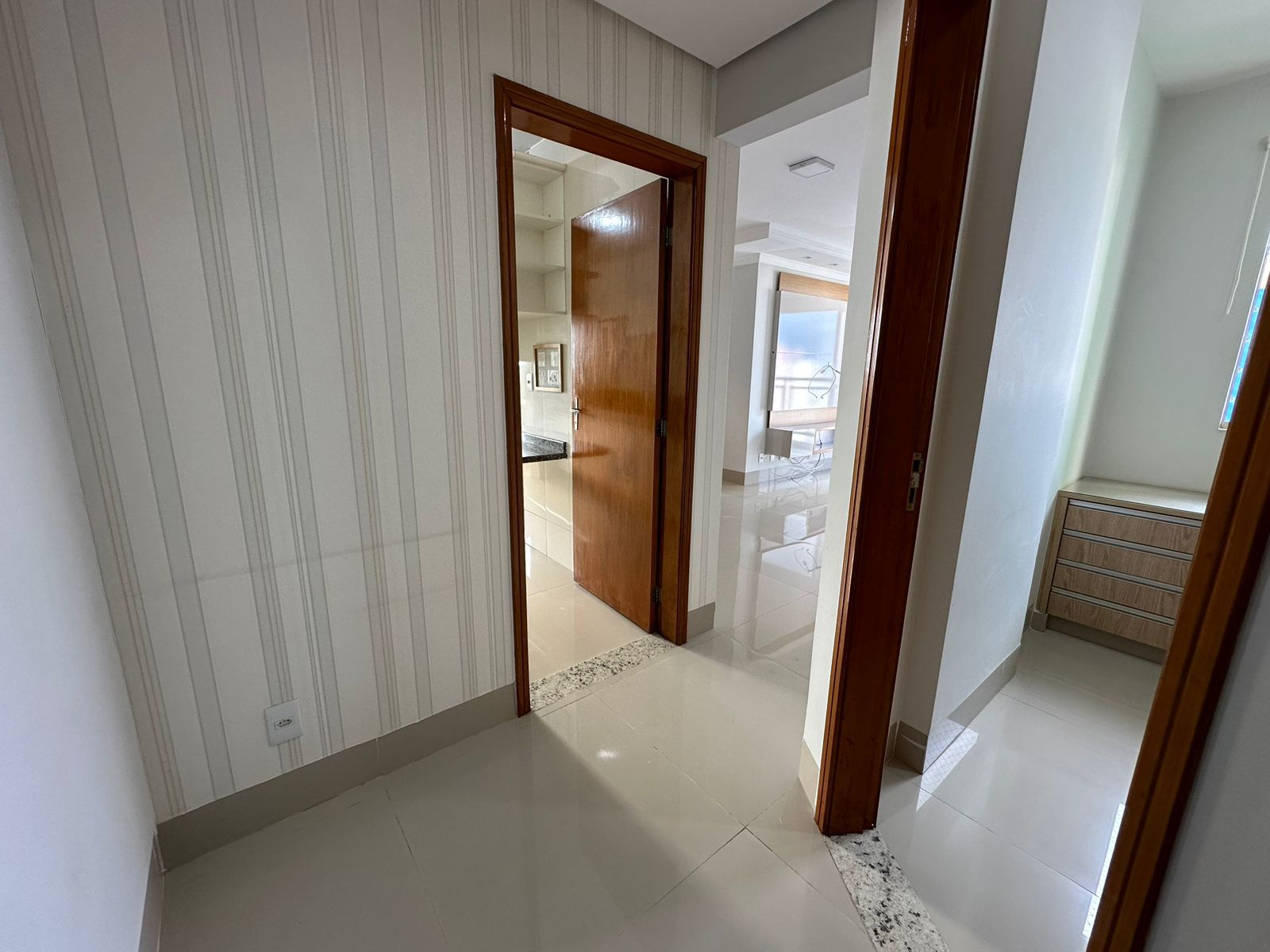 Imagem Apartamento com 2 Quartos à Venda, 93 m²em Residencial Porto Seguro - Goiânia Imagem Apartamento com 2 Quartos à Venda, 93 m²em Residencial Porto Seguro - Goiânia