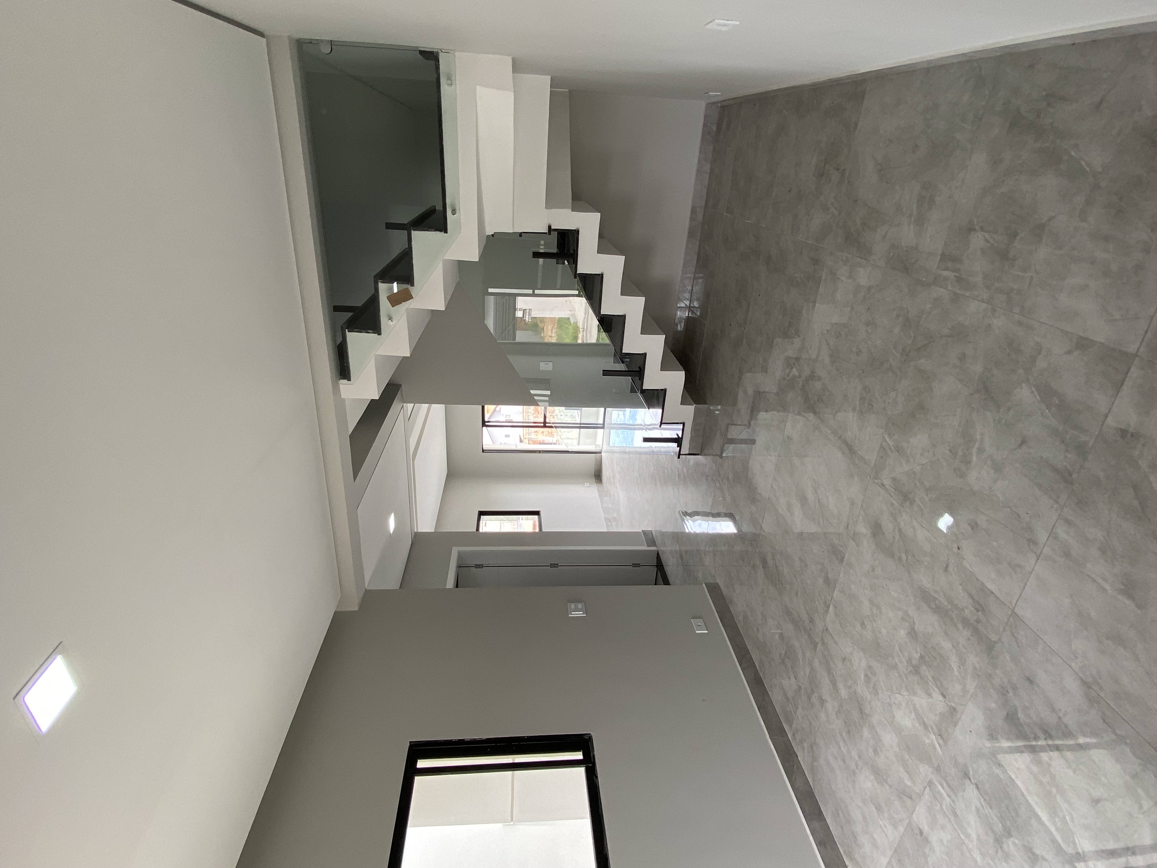 Imagem Sobrado com 3 Quartos à Venda, 200 m²em Residencial e Comercial Guarulhos - Guarulhos