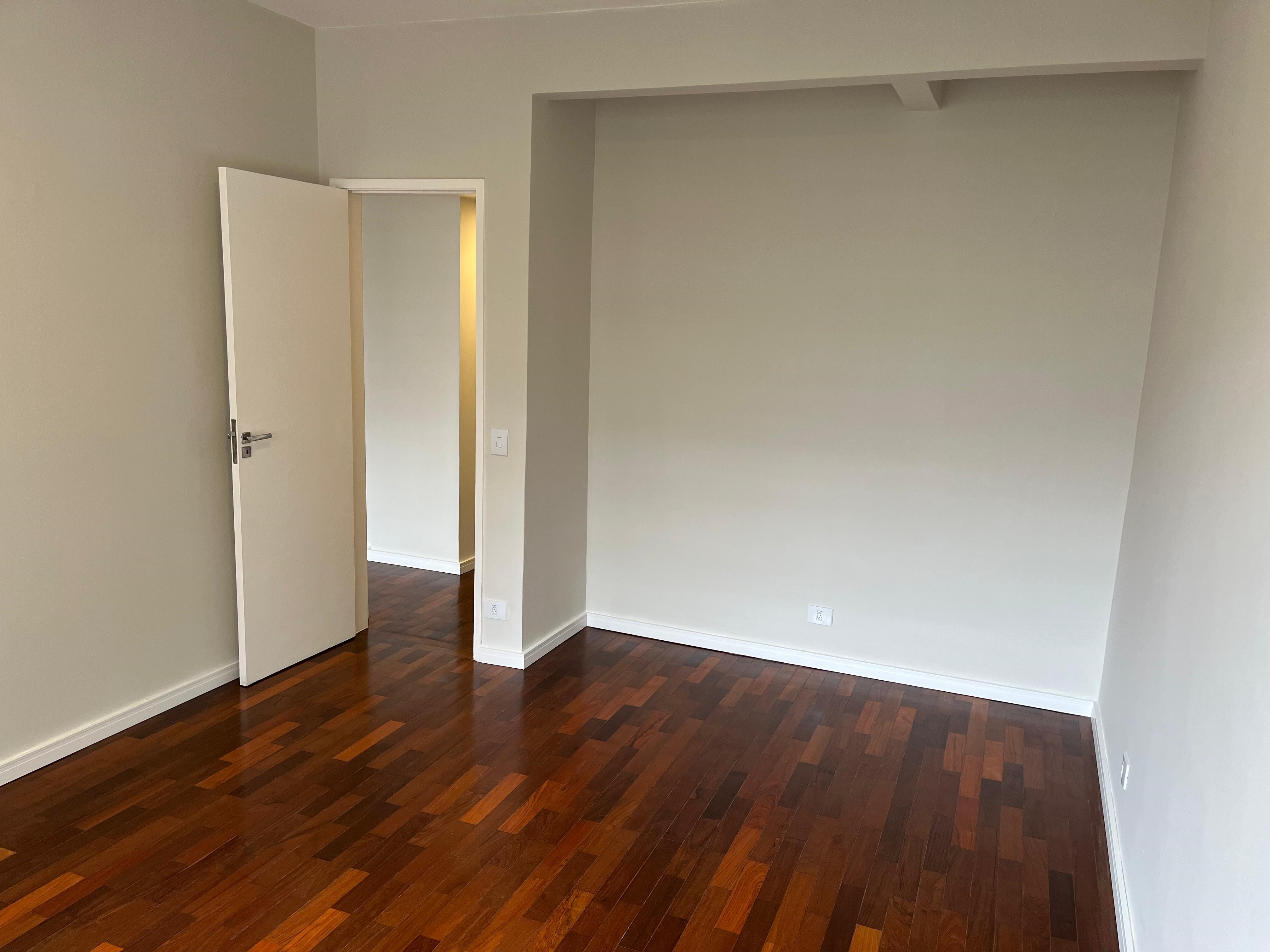 Imagem Apartamento com 2 Quartos à Venda, 80 m² em Ingá - Niterói