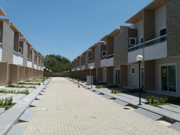 Imagem Casa de Condomínio com 2 Quartos à Venda, 70 m² em Centro - Eusébio