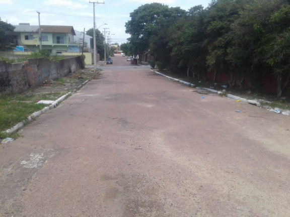 Imagem Terreno à Venda, 800 m² em Niterói - Canoas Imagem Terreno à Venda, 800 m² em Niterói - Canoas
