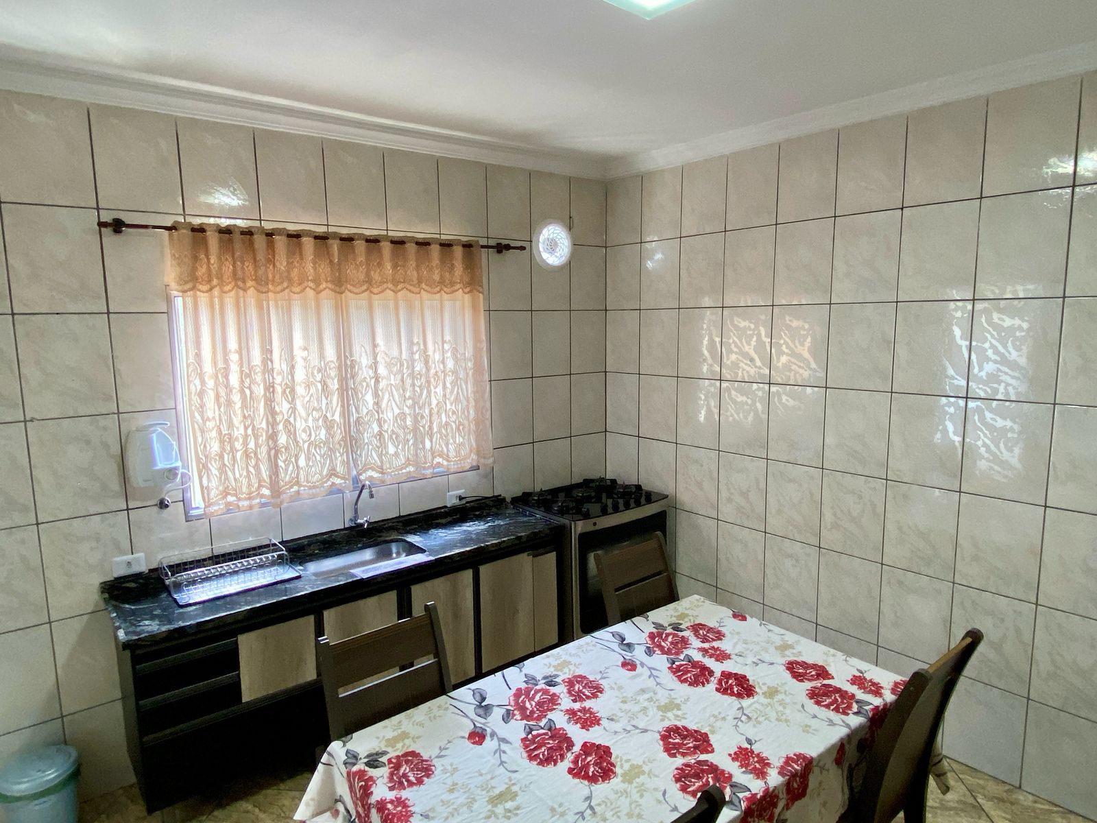 Imagem Casa com 2 Quartos à Venda, 305 m² em Parque Paraíso - Itapecerica da Serra